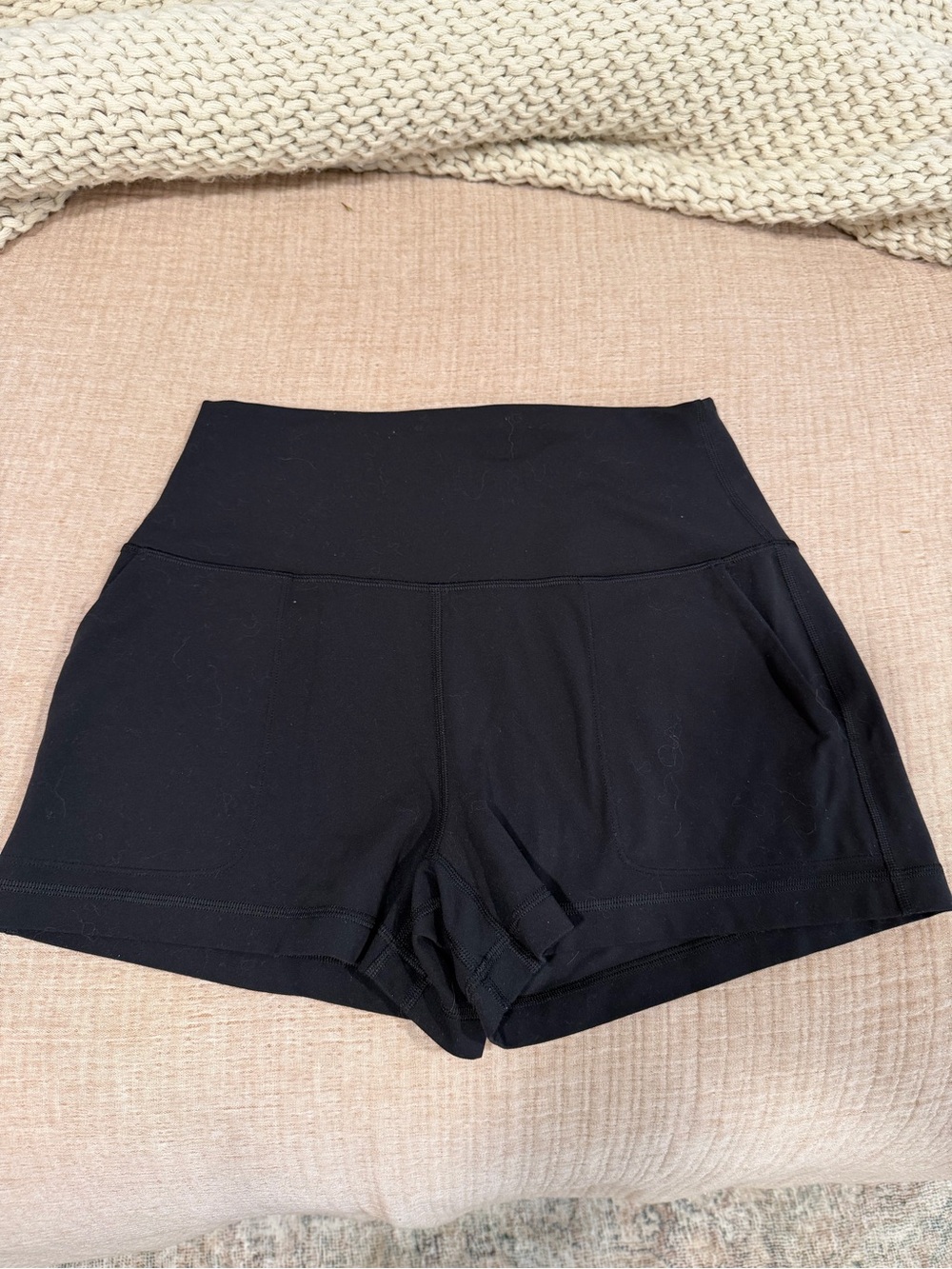 Lululemon Align 3” High-Waist Black Women’s Active Shorts with Pockets